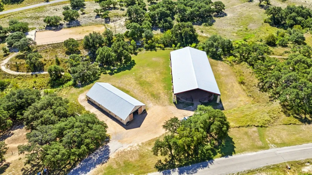 753 W Sunset Drive Johnson City, TX 78636