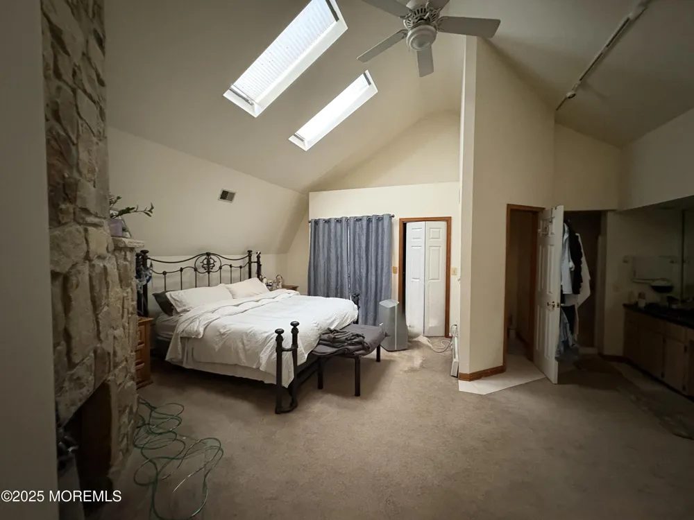 36 White Pine Road Chesterfield, NJ 08515