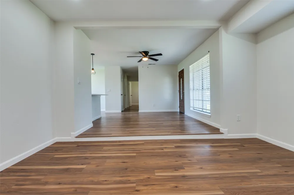 14217 Carla Drive Balch Springs, TX 75180