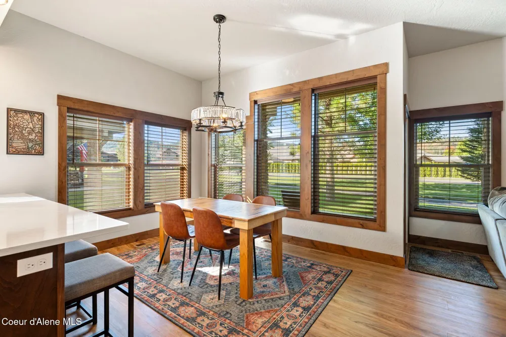 511 Guthrie Pl #502 Dover, ID 83825