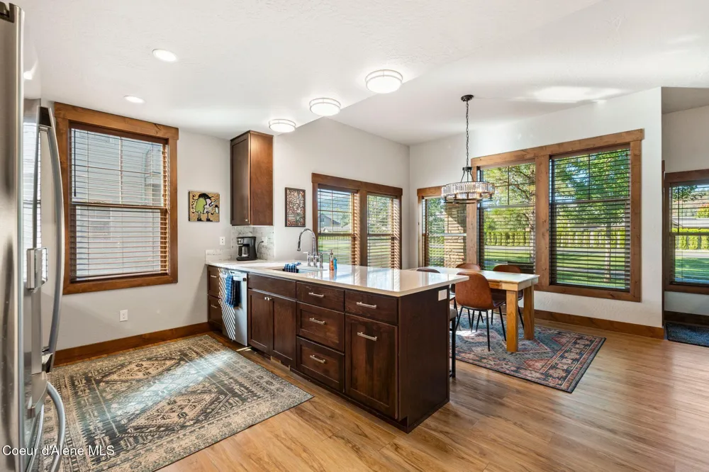 511 Guthrie Pl #502 Dover, ID 83825