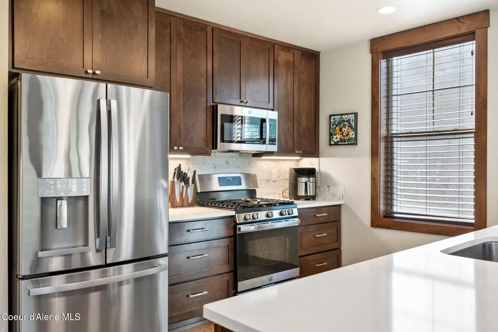 511 Guthrie Pl #502 Dover, ID 83825