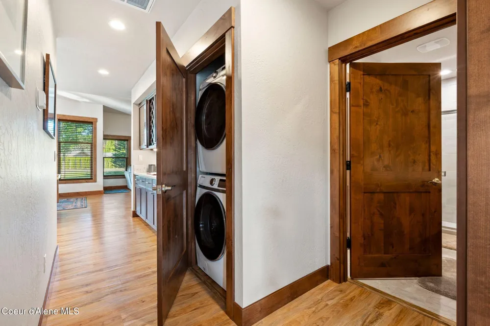 511 Guthrie Pl #502 Dover, ID 83825