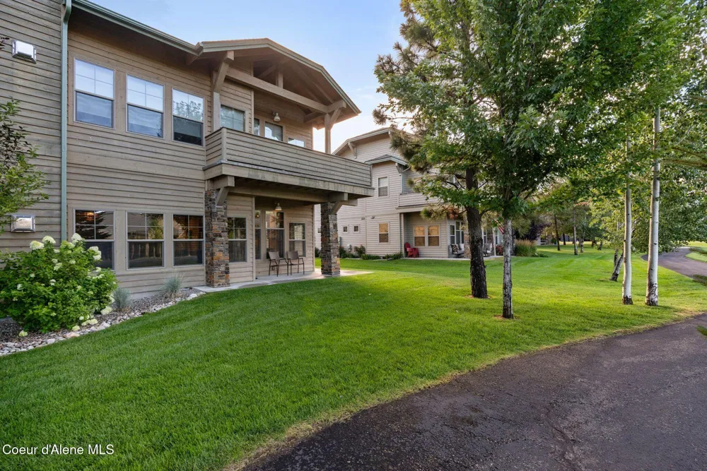 511 Guthrie Pl #502 Dover, ID 83825