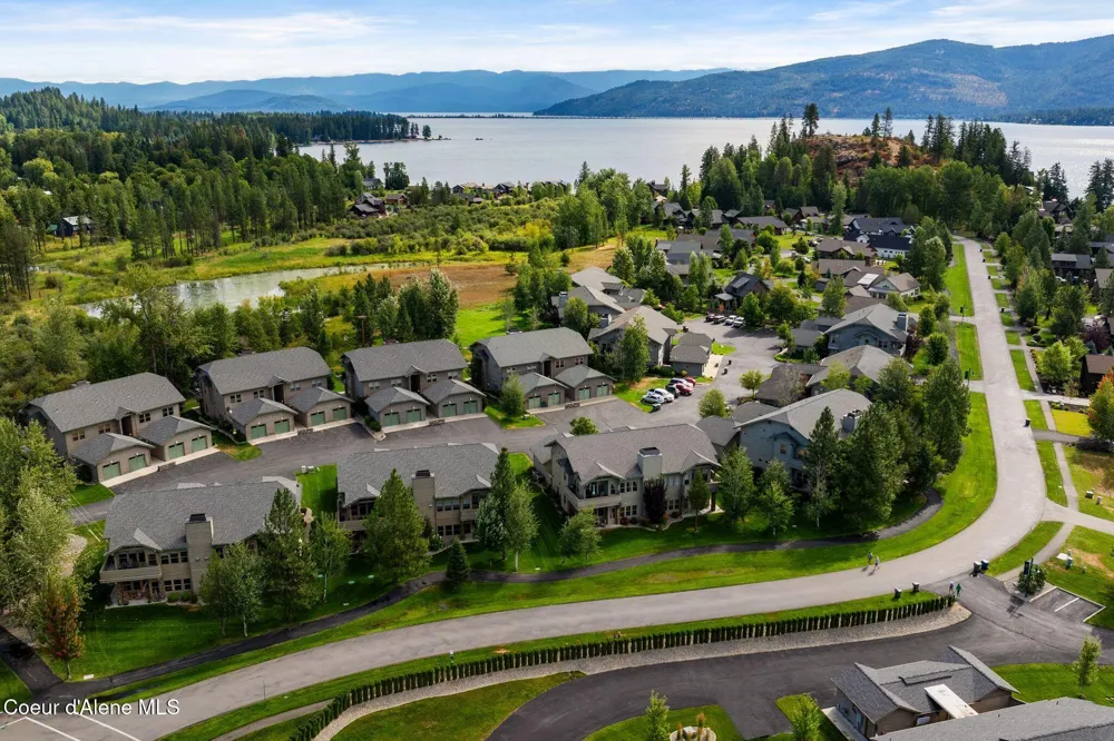 511 Guthrie Pl #502 Dover, ID 83825