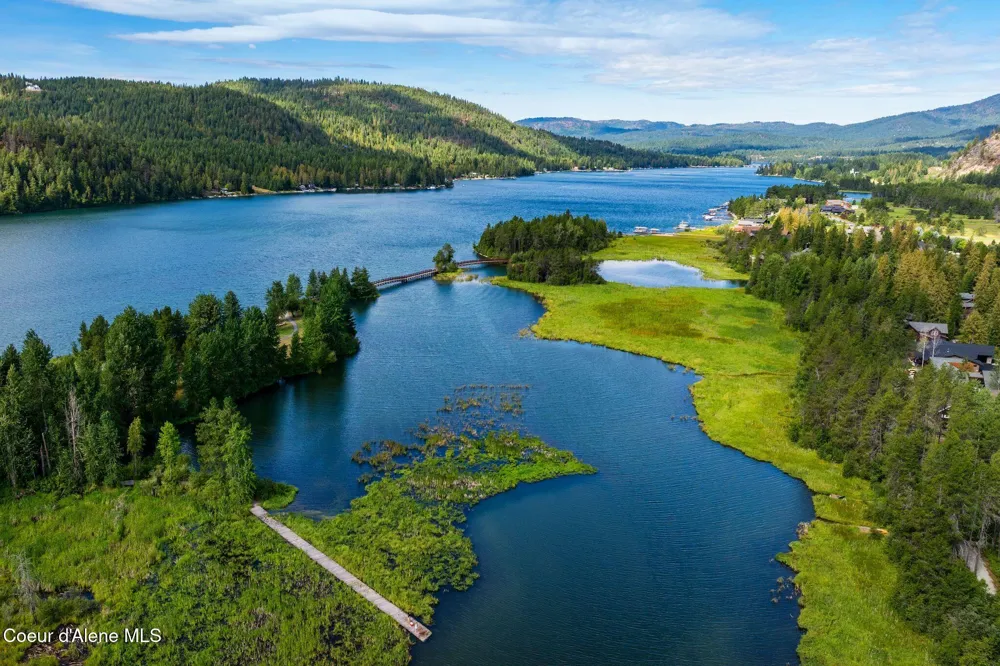 511 Guthrie Pl #502 Dover, ID 83825