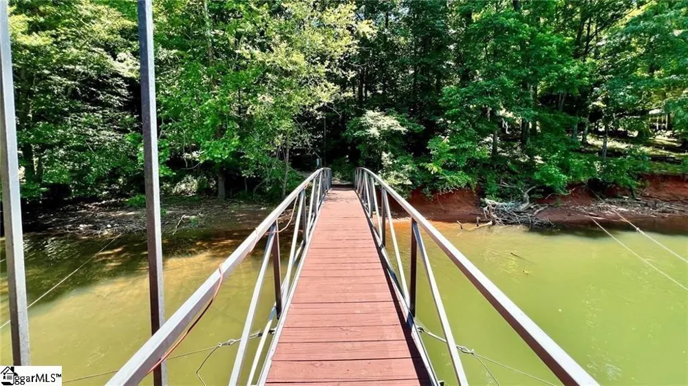 223 Brookside Drive Westminster, SC 29693