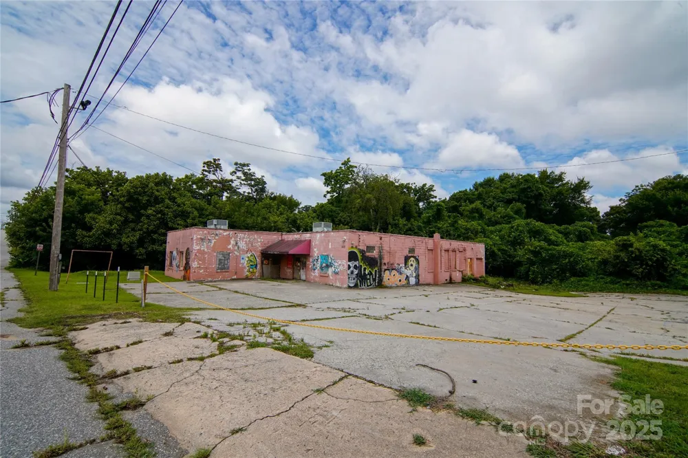 604 W Ward Avenue High Point, NC 27260
