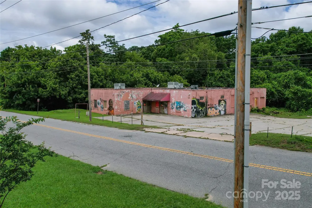 604 W Ward Avenue High Point, NC 27260