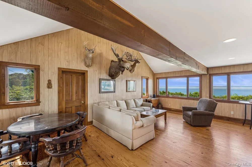 4630 Blue Horizon Bluffs Peconic, NY 11958