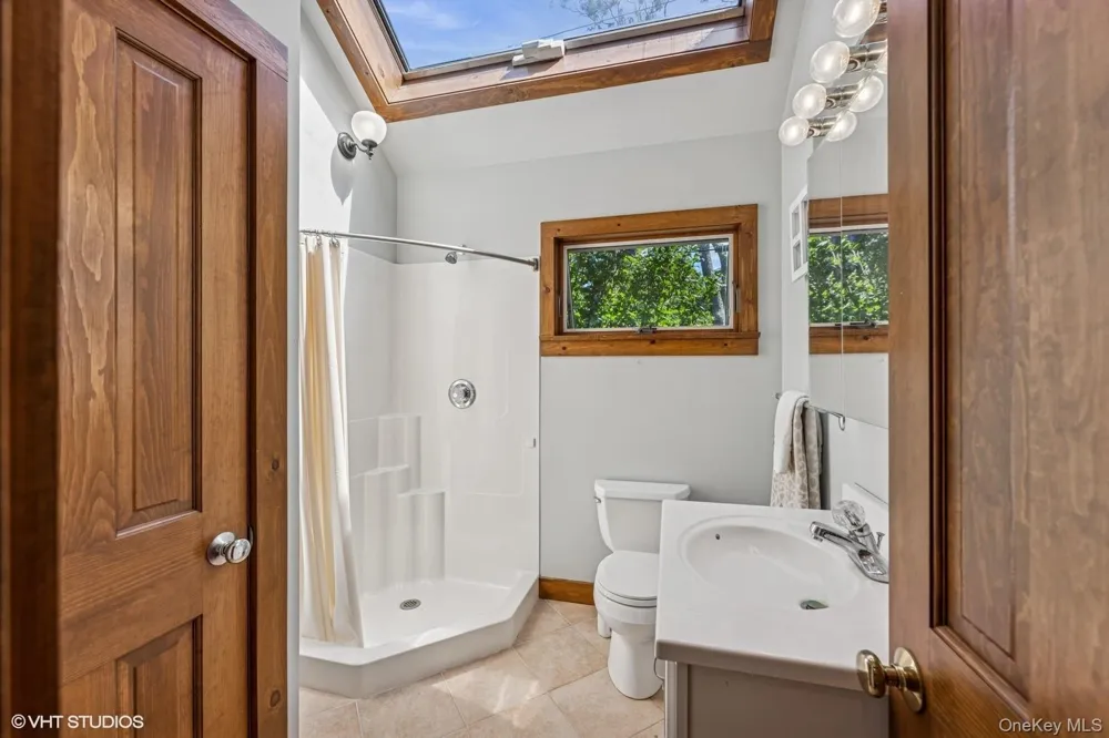 4630 Blue Horizon Bluffs Peconic, NY 11958