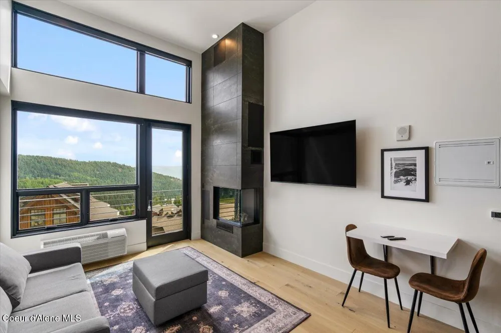124 Village Lane #118 Sandpoint, ID 83864