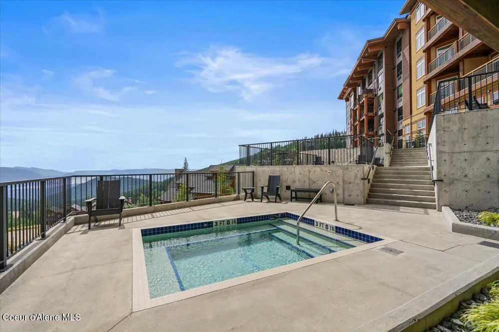 124 Village Lane #118 Sandpoint, ID 83864