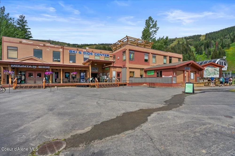 124 Village Lane #118 Sandpoint, ID 83864