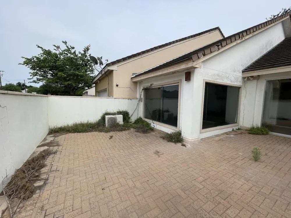 201 Bales Road #9 McAllen, TX 78503