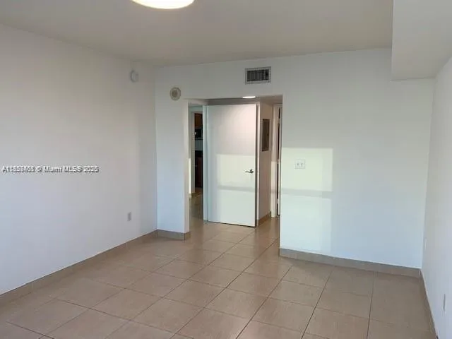 31 SE 5th St #2603 Miami, FL 33131