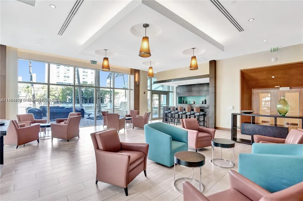 31 SE 5th St #2603 Miami, FL 33131