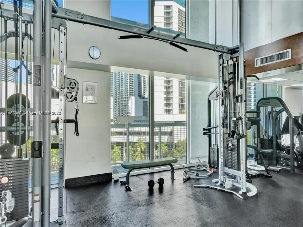 31 SE 5th St #2603 Miami, FL 33131