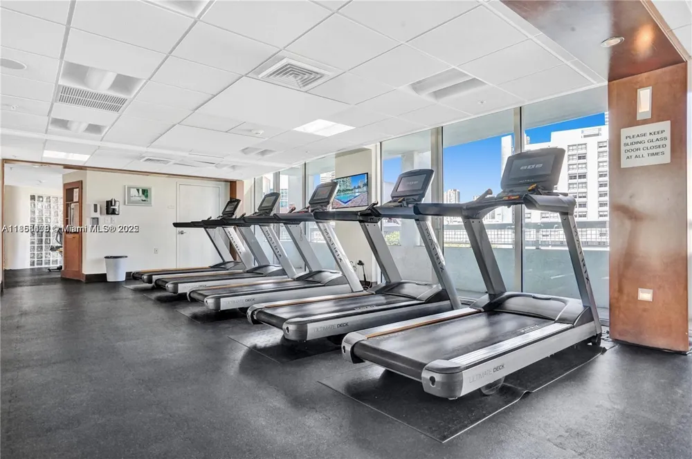 31 SE 5th St #2603 Miami, FL 33131