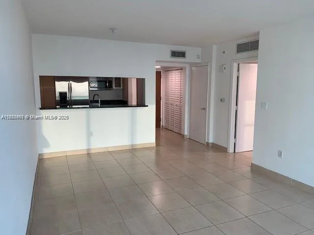 31 SE 5th St #2603 Miami, FL 33131