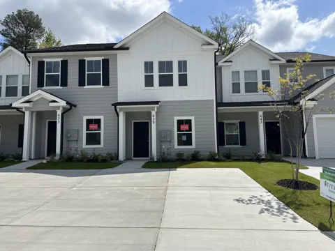 639 Caroline Court
