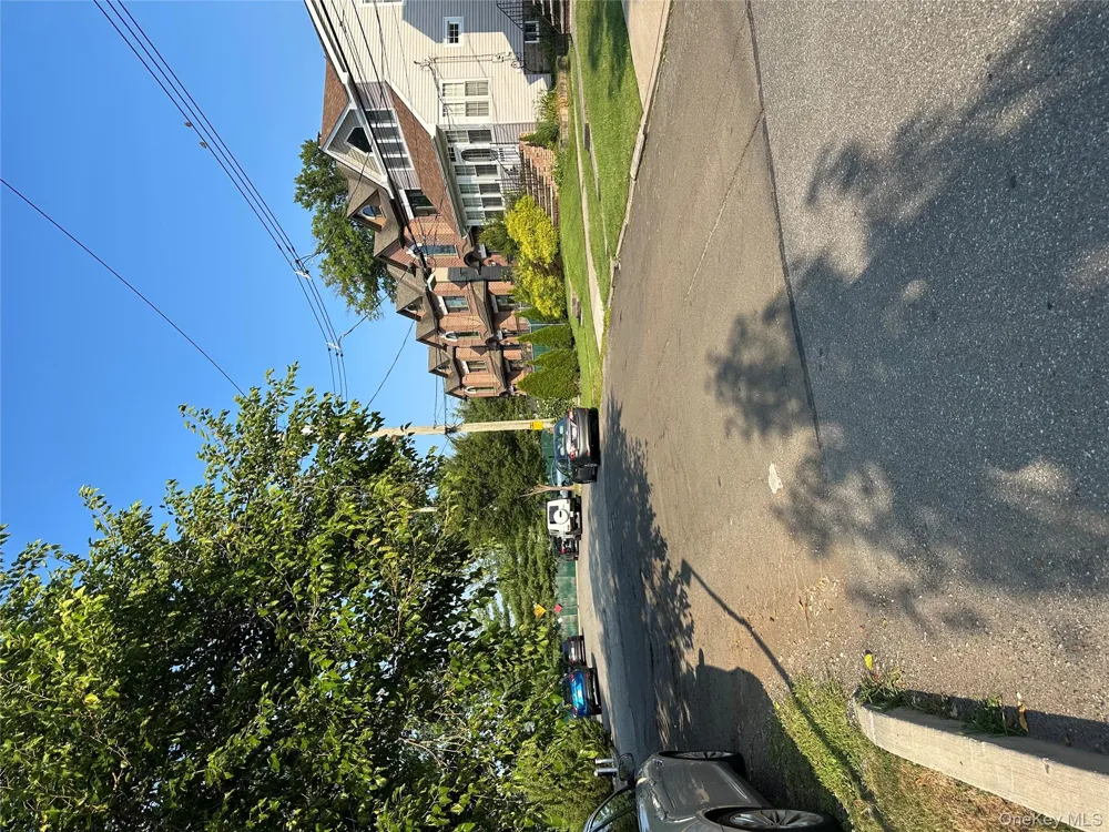 52 Pleasant Street Staten Island, NY 10308