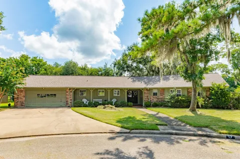 17 Seminole Lane