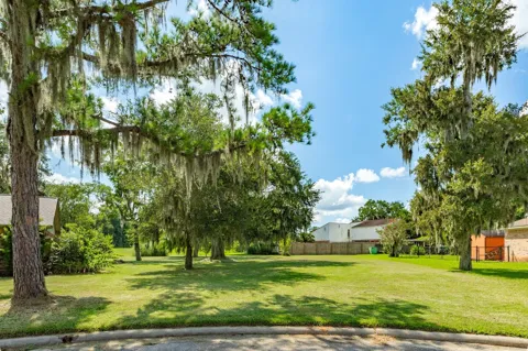 13 Seminole Lane