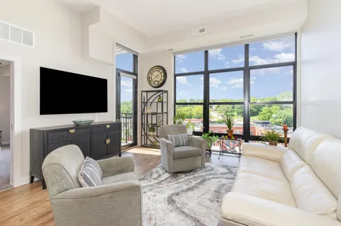 101 Saint Olaf Avenue #407