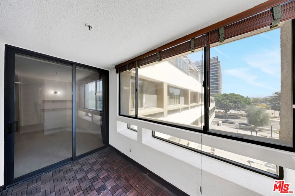 121 S Hope Street #429 Los Angeles, CA 90012