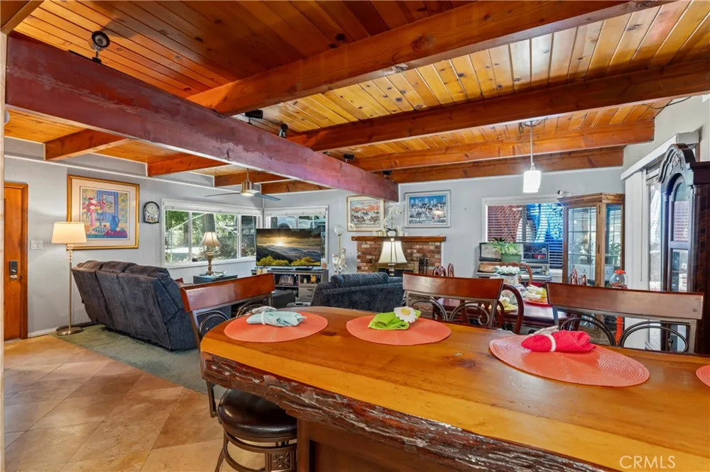 31466 Onacrest Drive Running Springs, CA 92382