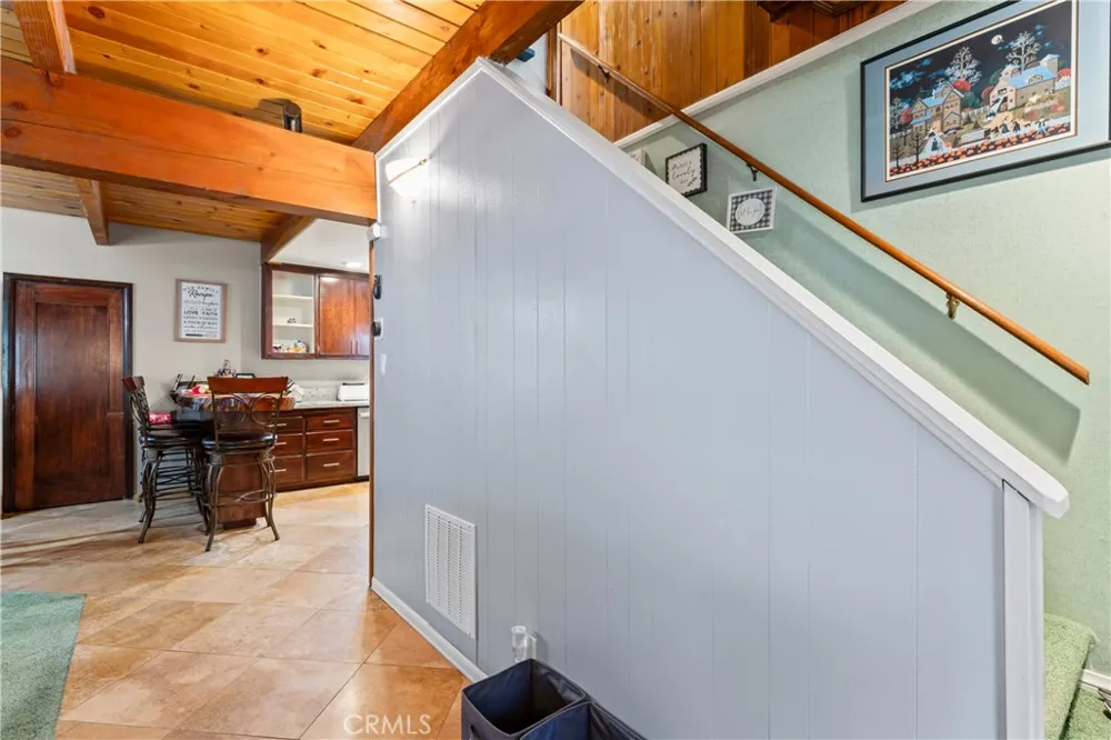 31466 Onacrest Drive Running Springs, CA 92382