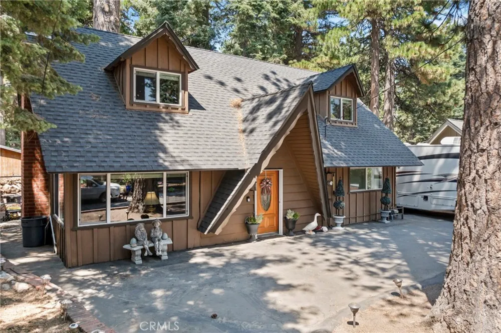 31466 Onacrest Drive Running Springs, CA 92382