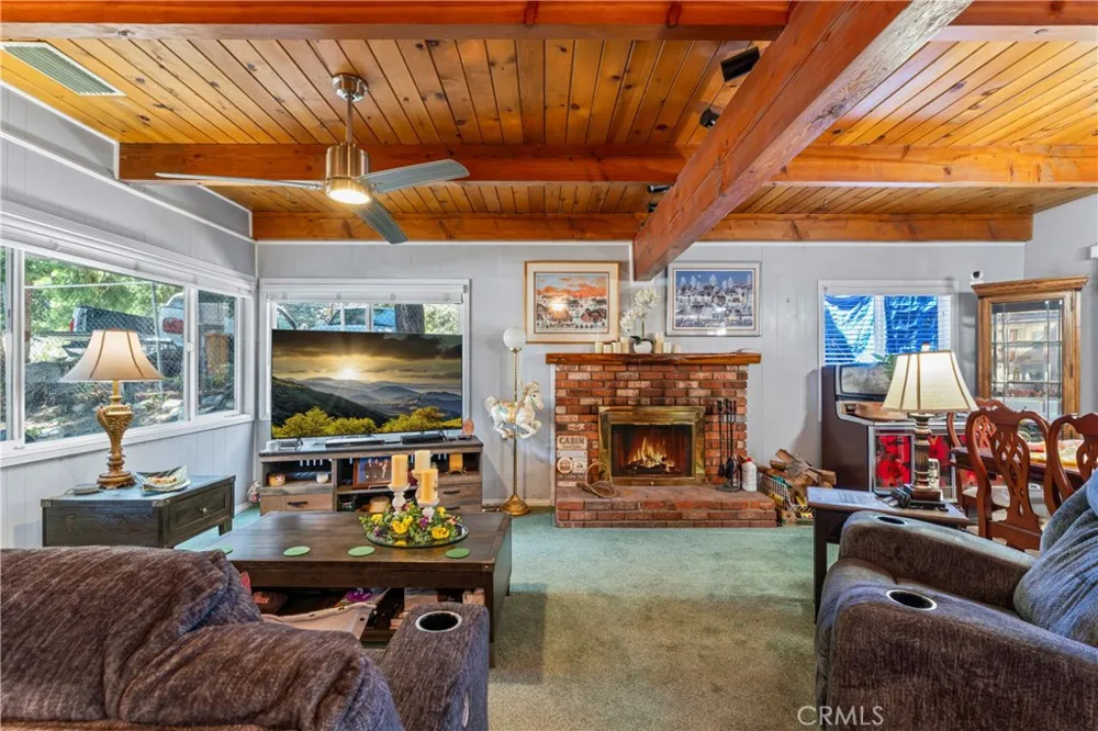 31466 Onacrest Drive Running Springs, CA 92382
