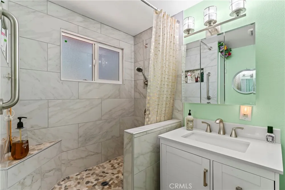 31466 Onacrest Drive Running Springs, CA 92382