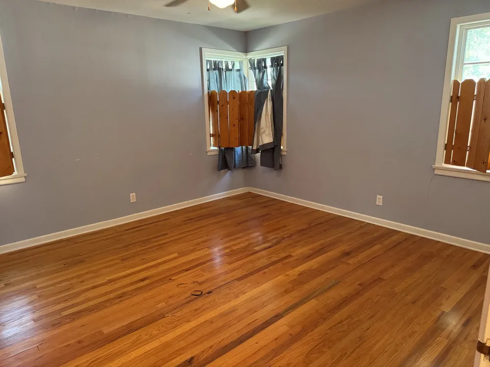 1012 W Custer Street Seymour, TX 76380