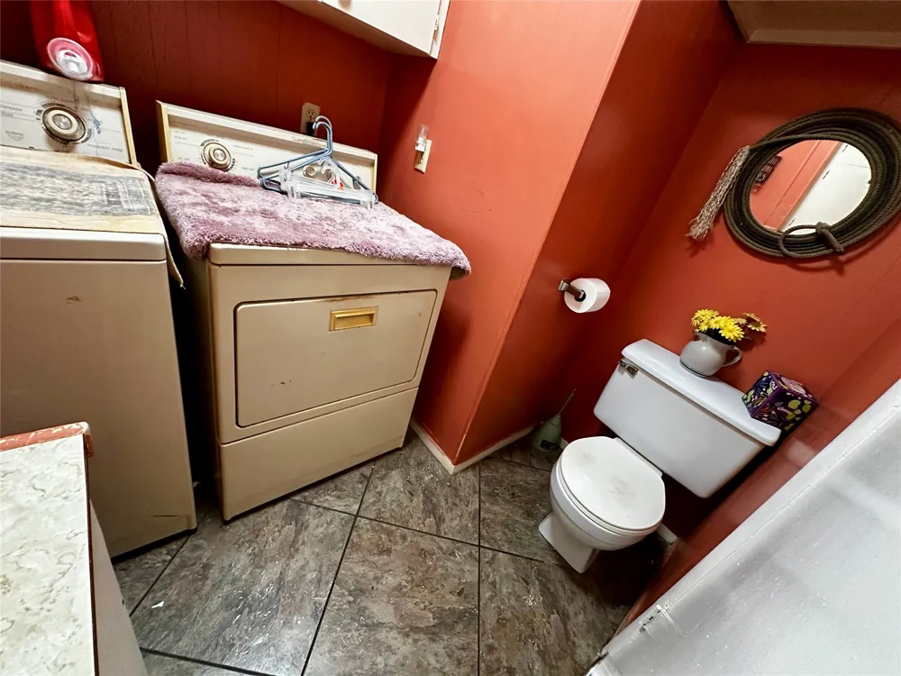 510 E Pecan Street Seymour, TX 76380
