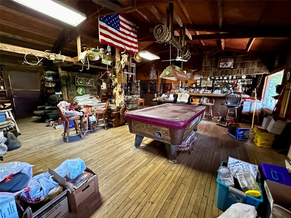 510 E Pecan Street Seymour, TX 76380