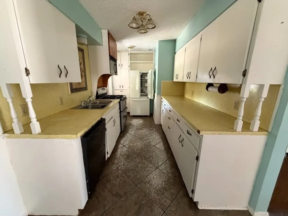 510 E Pecan Street Seymour, TX 76380