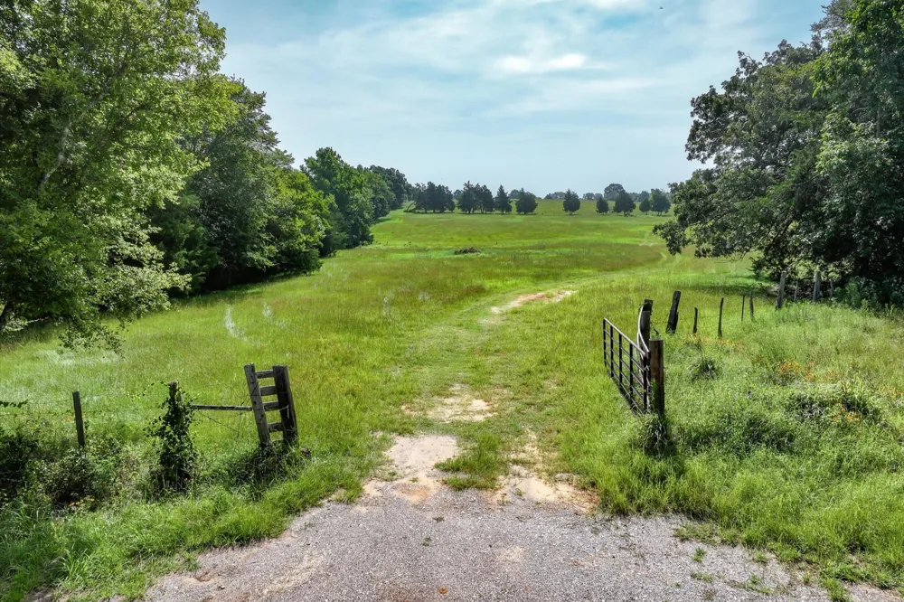 County Road 4501 Jacksonville, TX 75766