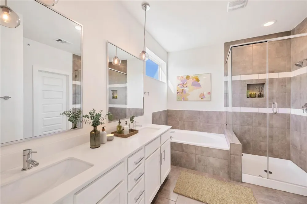 8922 Menchaca Road #906 Austin, TX 78748