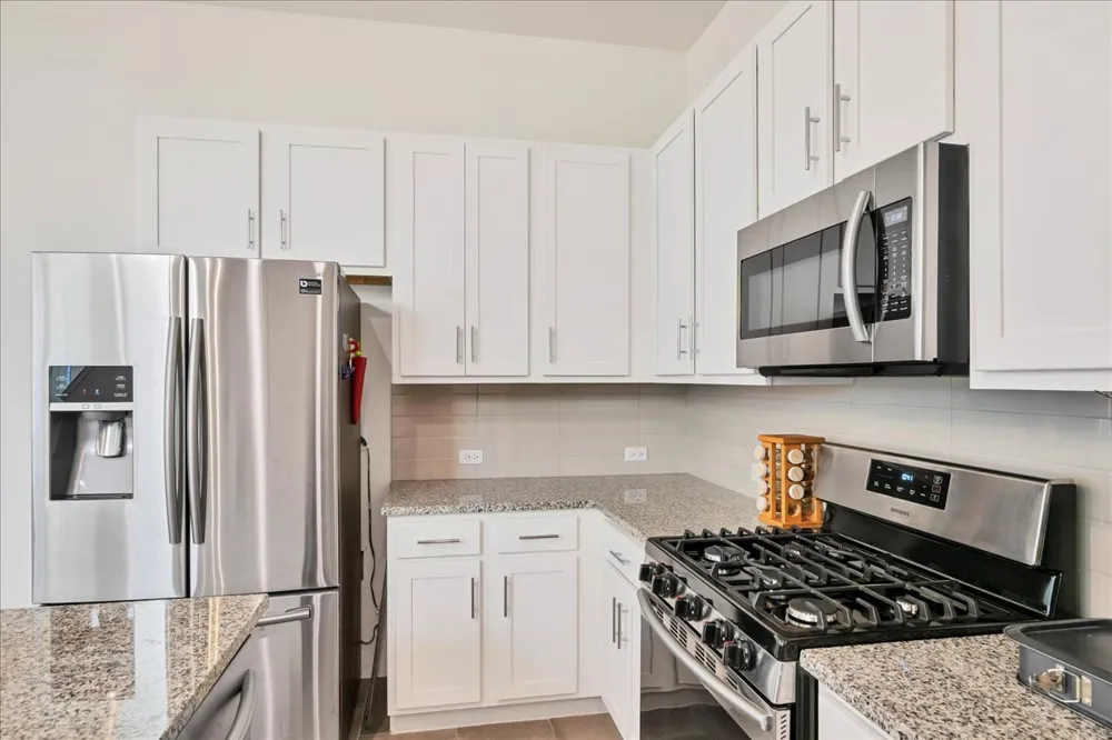 8922 Menchaca Road #906 Austin, TX 78748