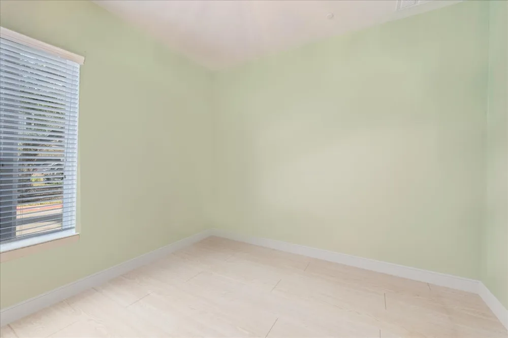 8922 Menchaca Road #906 Austin, TX 78748