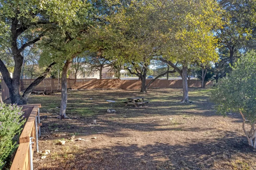 8922 Menchaca Road #906 Austin, TX 78748