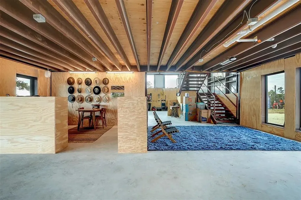 640 Ghost Dancer Fischer, TX 78623