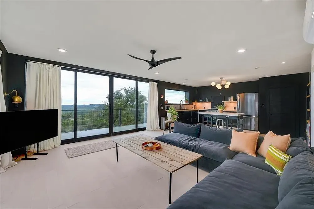 640 Ghost Dancer Fischer, TX 78623