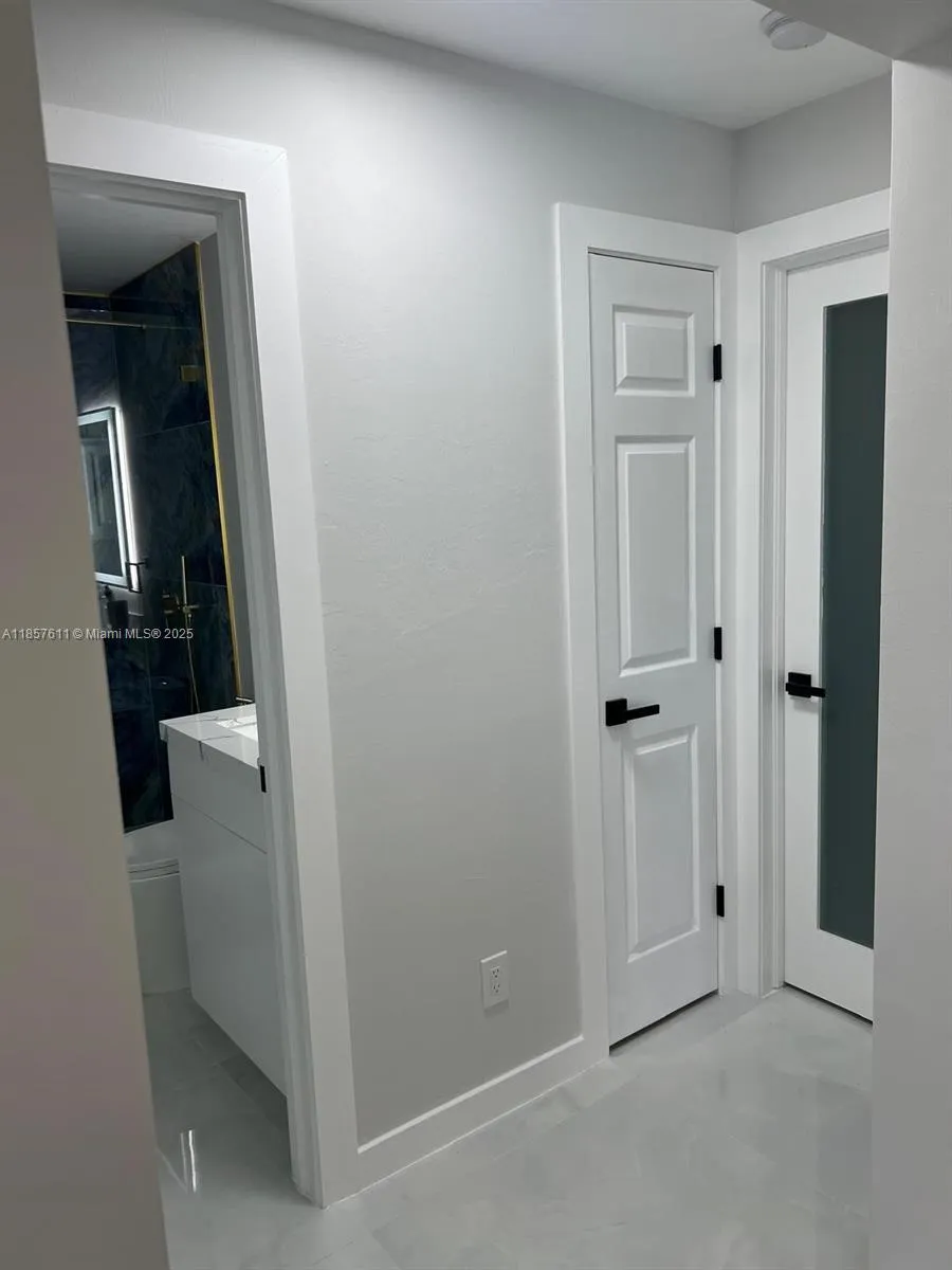 2214 NW 1 Ter Cape Coral, FL 33993