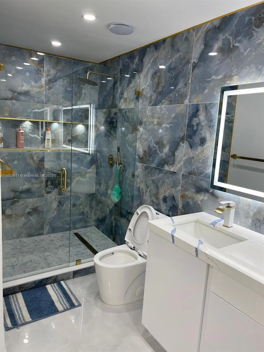2214 NW 1 Ter Cape Coral, FL 33993