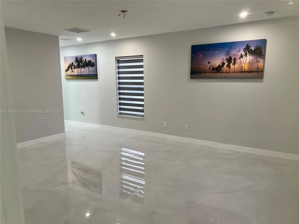 2214 NW 1 Ter Cape Coral, FL 33993