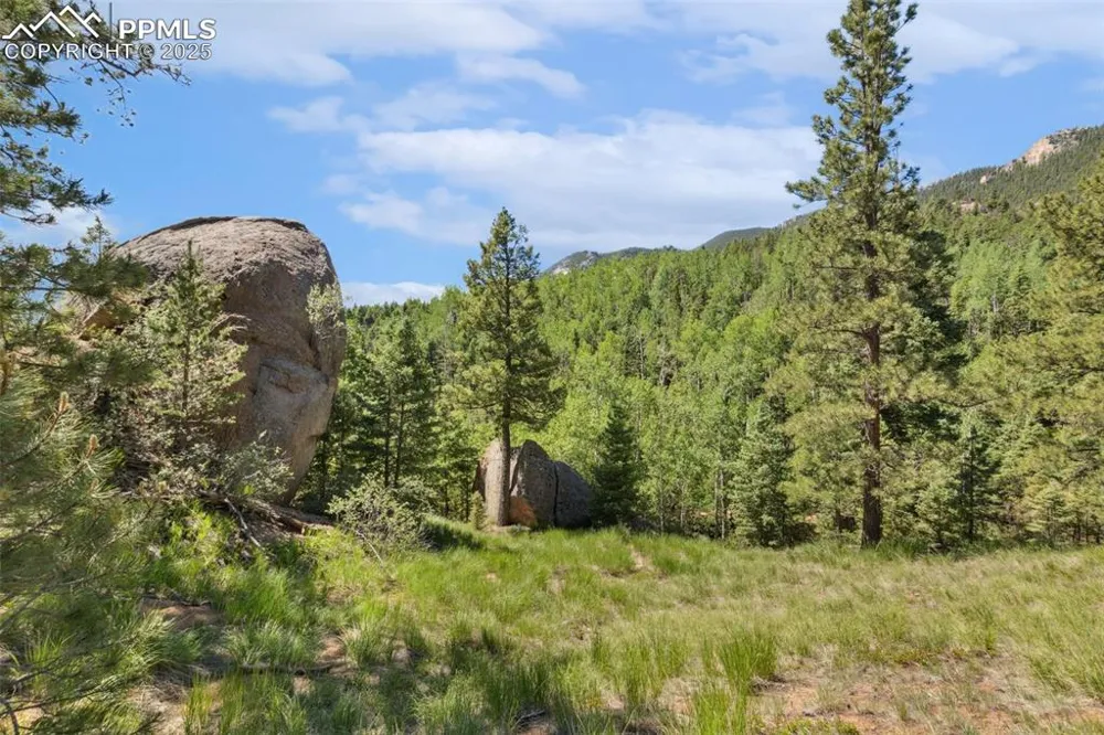 6050 Coffee Pot Road Manitou Springs, CO 80829